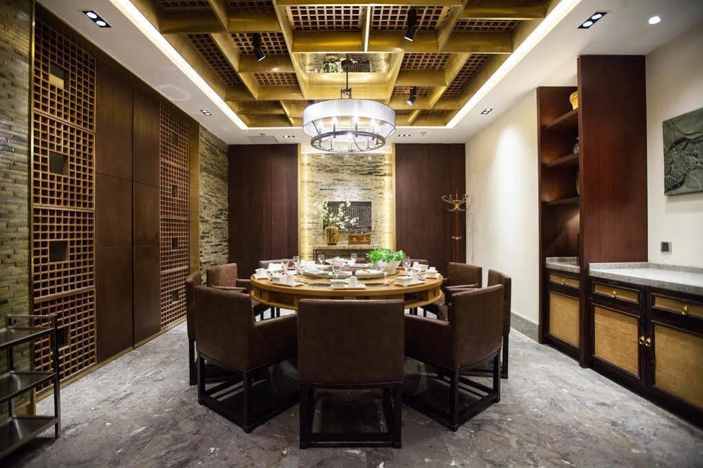 Empark Grand Hotel Chongqing Exterior photo